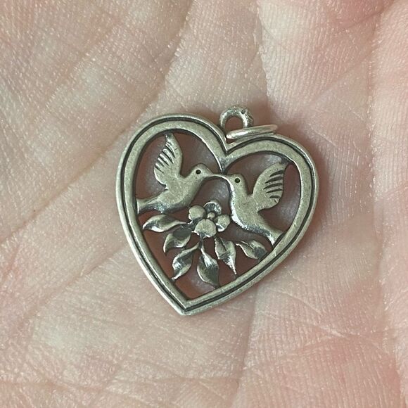 James Avery Retired Love Birds Heart Charm - Picture 1 of 3